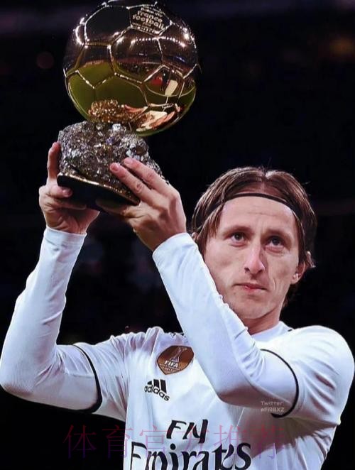 克罗地亚媒体:莫德里奇接近在世俱杯后退役 克罗地亚媒体:莫德里奇接近在世俱杯后退役